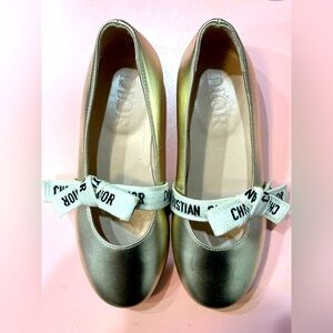 Little girls’ CHRISTIAN DIOR gold ballet dress shoes